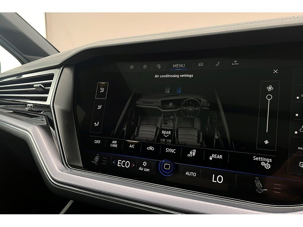 Volkswagen Touareg V6 Black Edition 3.0 TDI 286PS 4MOTION 8-speed Auto Tiptronic 5 Door